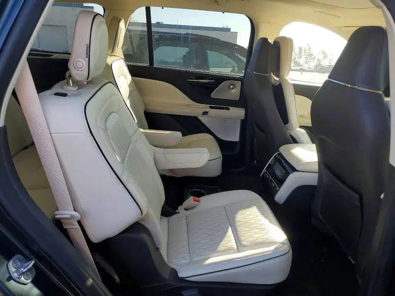 2020 LINCOLN AVIATOR BLACK LABEL  