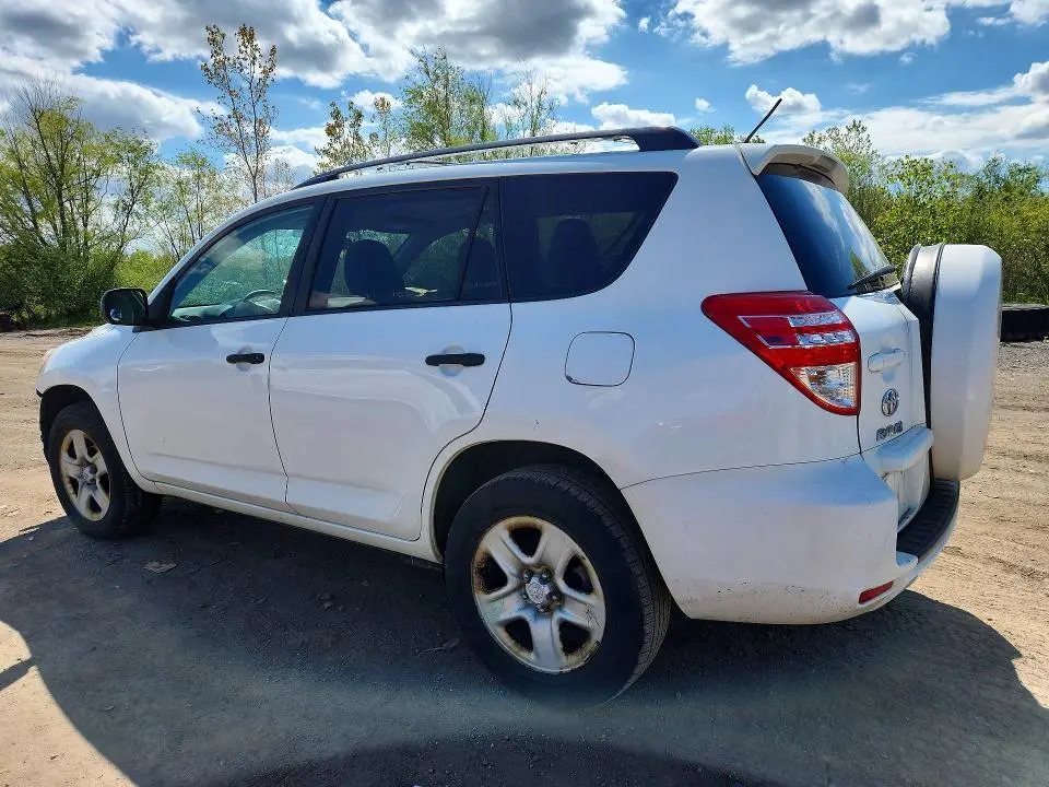 2012 TOYOTA RAV4 BASE  