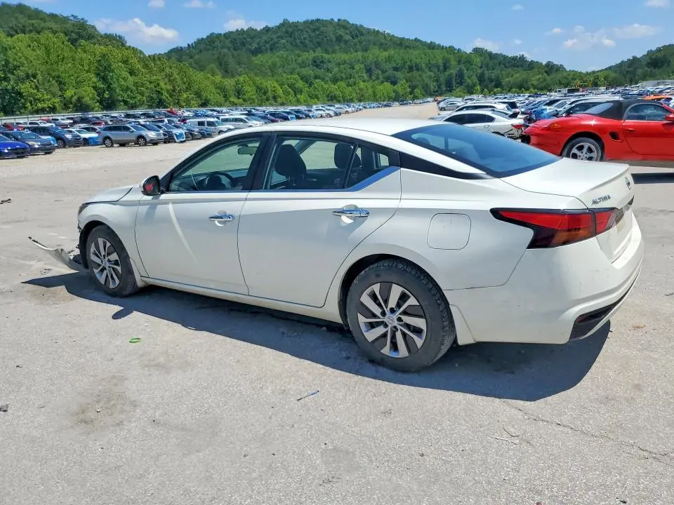 2022 NISSAN ALTIMA S  