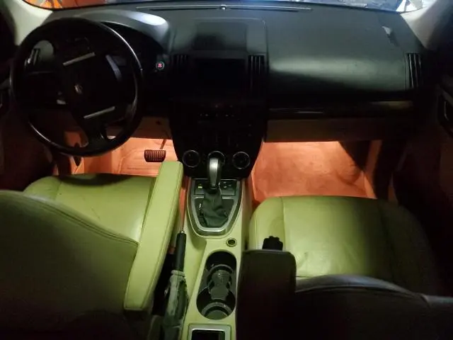 2010 LAND ROVER LR2 HSE  