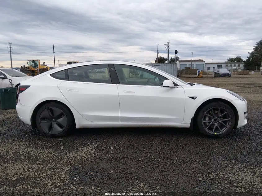 2018 TESLA MODEL 3 LONG RANGE/MID RANGE