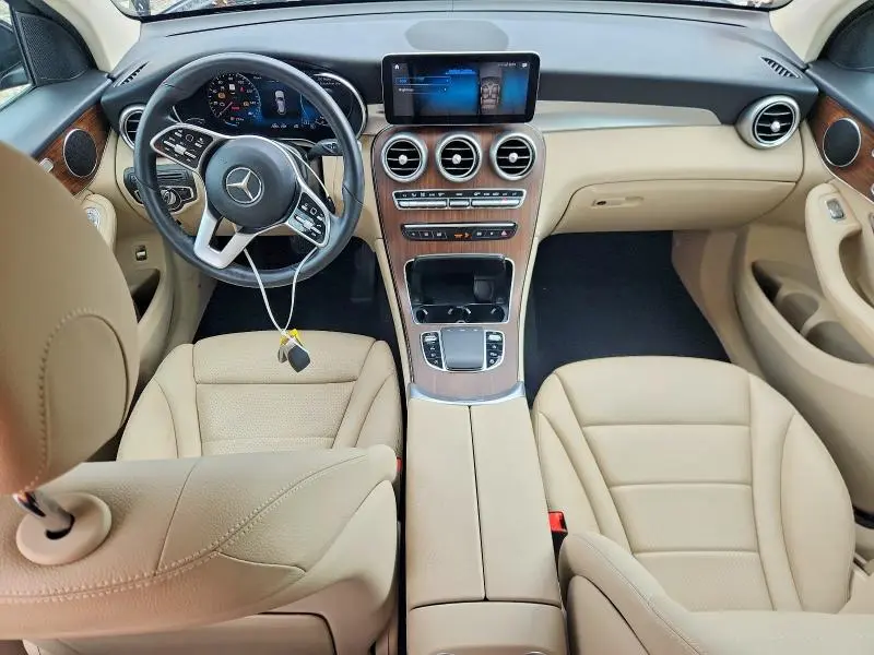 2022 MERCEDES-BENZ GLC 300 4MATIC  