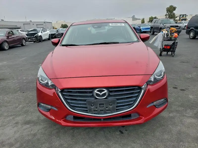 2018 MAZDA 3 TOURING  