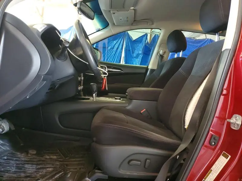 2016 NISSAN PATHFINDER SV  