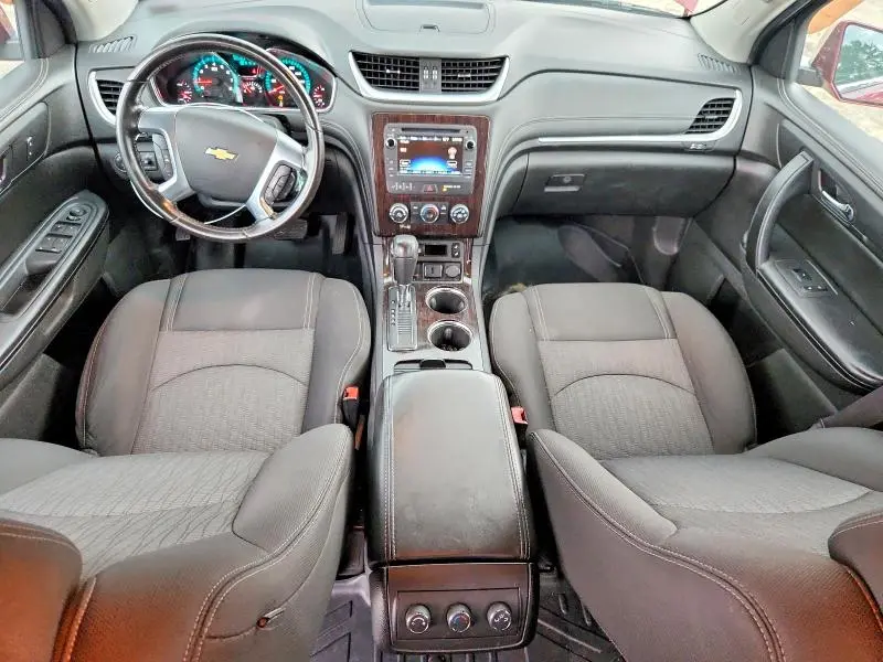 2015 CHEVROLET TRAVERSE LT  