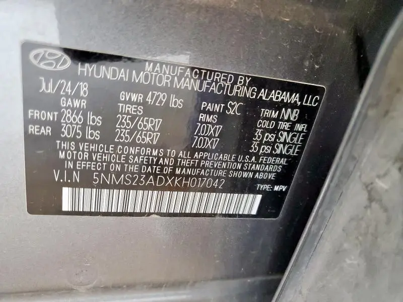 2019 HYUNDAI SANTA FE SE  