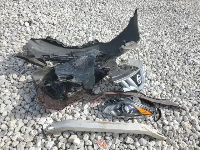 2010 NISSAN MURANO S  