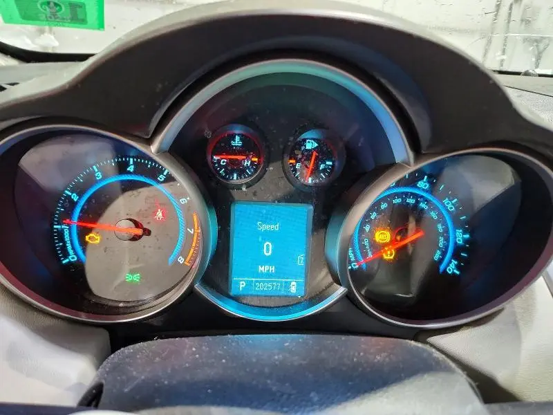 2011 CHEVROLET CRUZE LS  