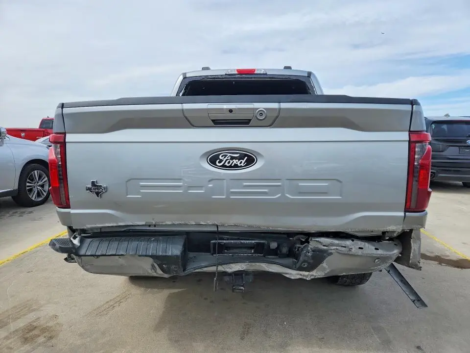 2024 FORD F150 XLT  