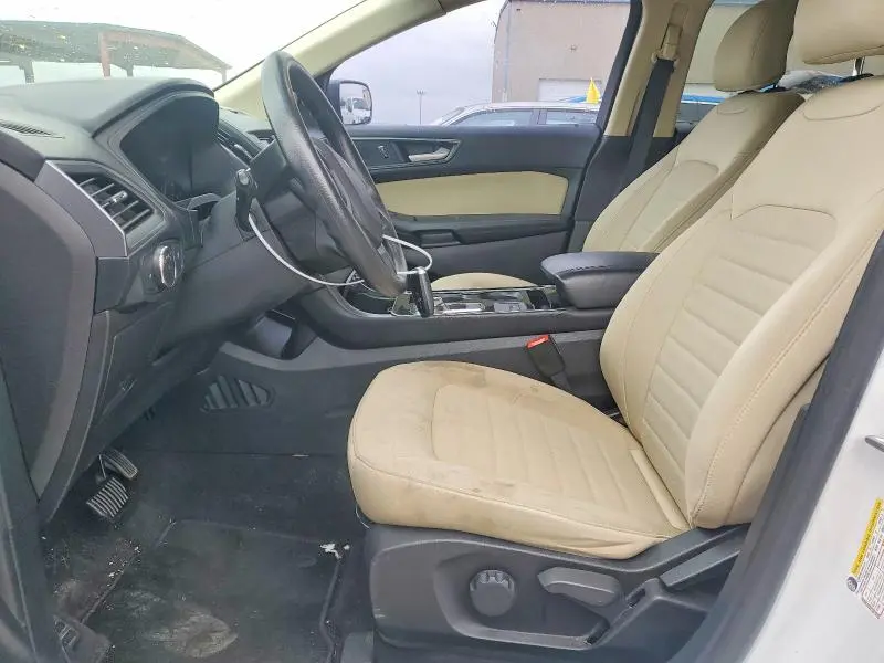 2019 FORD EDGE SE  
