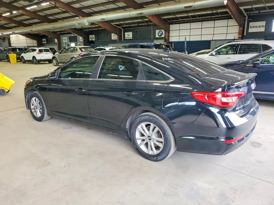 2017 HYUNDAI SONATA SE  