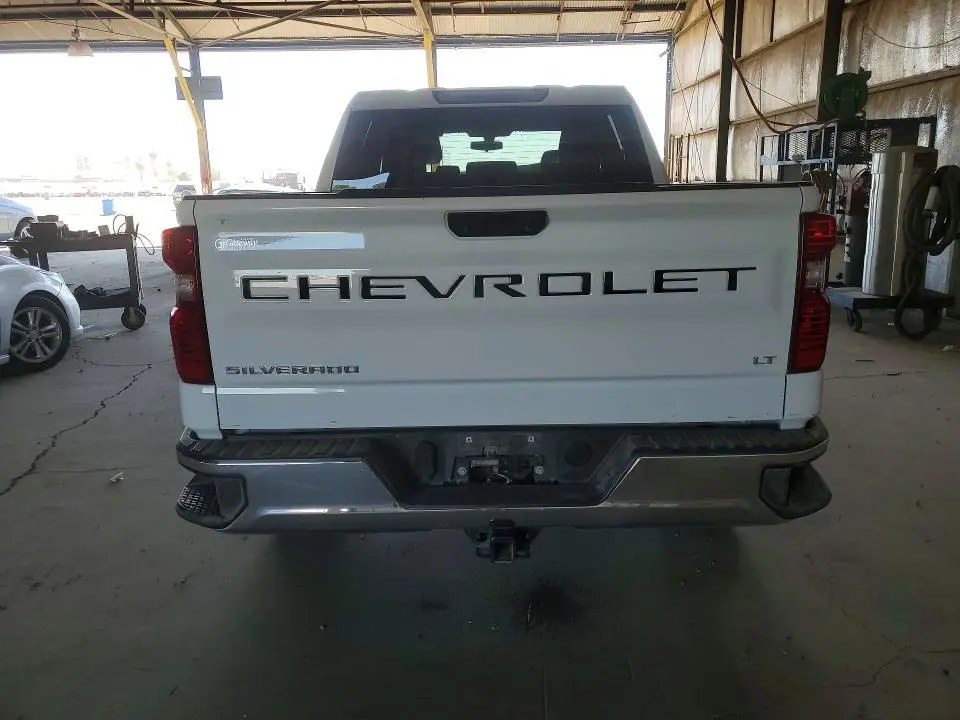 2021 CHEVROLET SILVERADO C1500 LT  