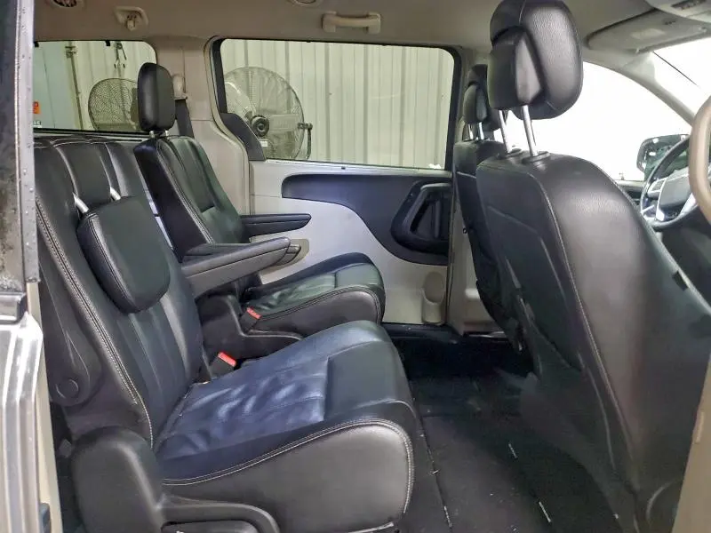 2015 CHRYSLER TOWN & COUNTRY TOURING  