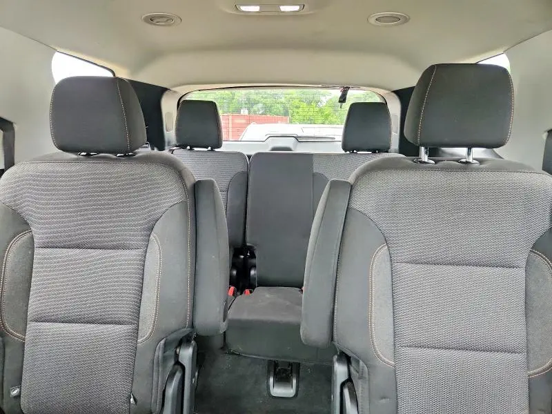 2019 CHEVROLET TRAVERSE LT  