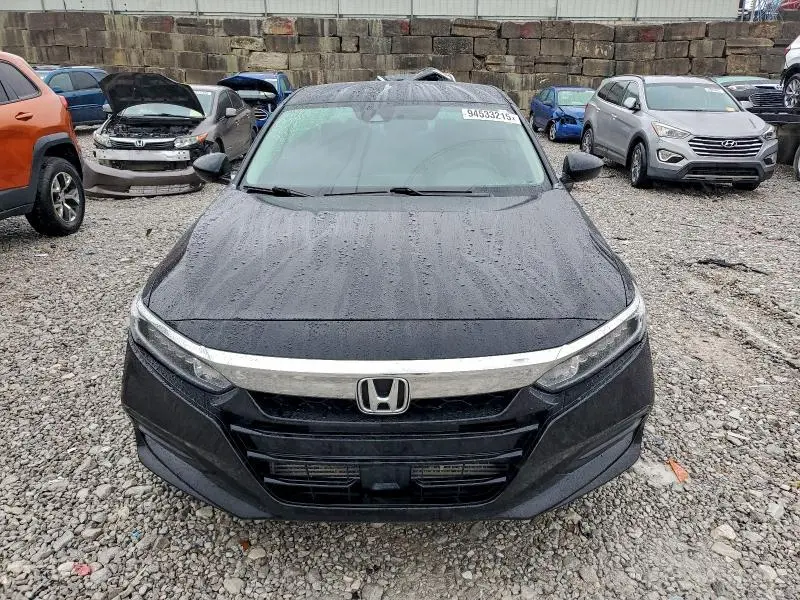 2019 HONDA ACCORD LX  