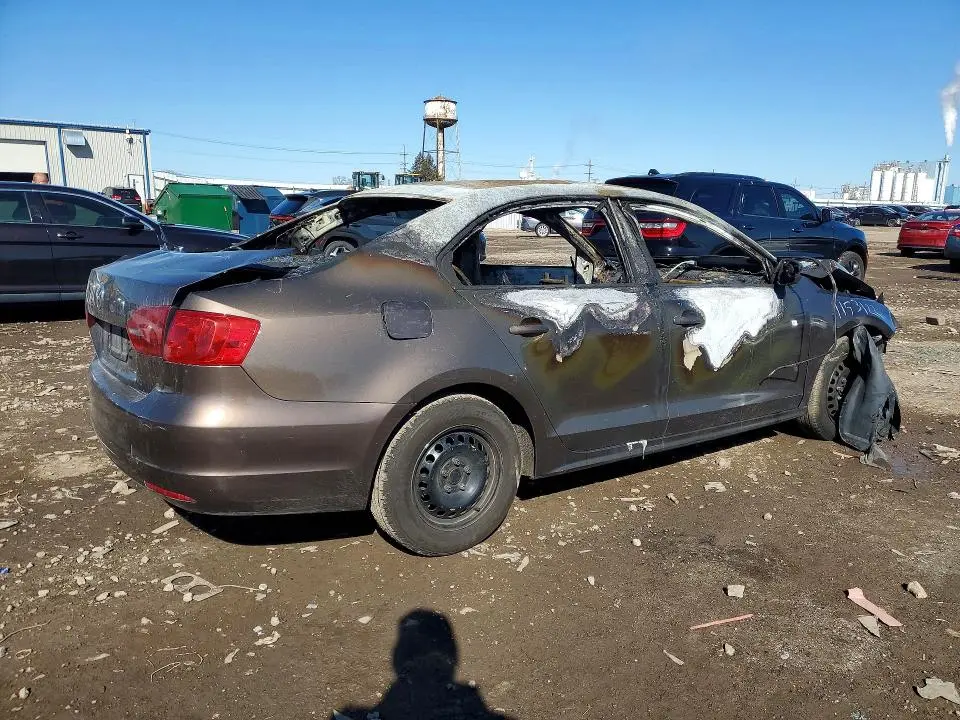 2014 VOLKSWAGEN JETTA BASE  