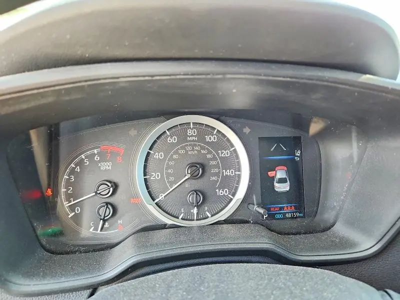 2021 TOYOTA COROLLA LE  