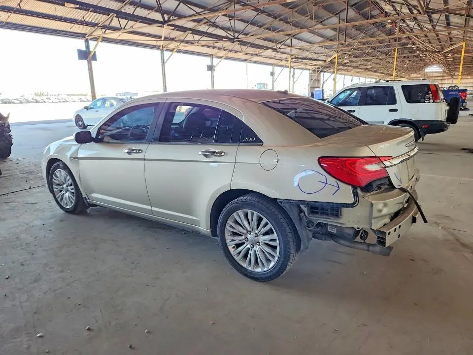 2013 CHRYSLER 200 LIMITED  
