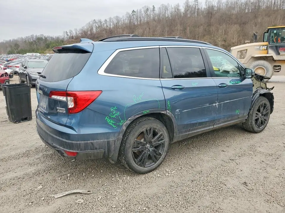 2022 HONDA PILOT SE  