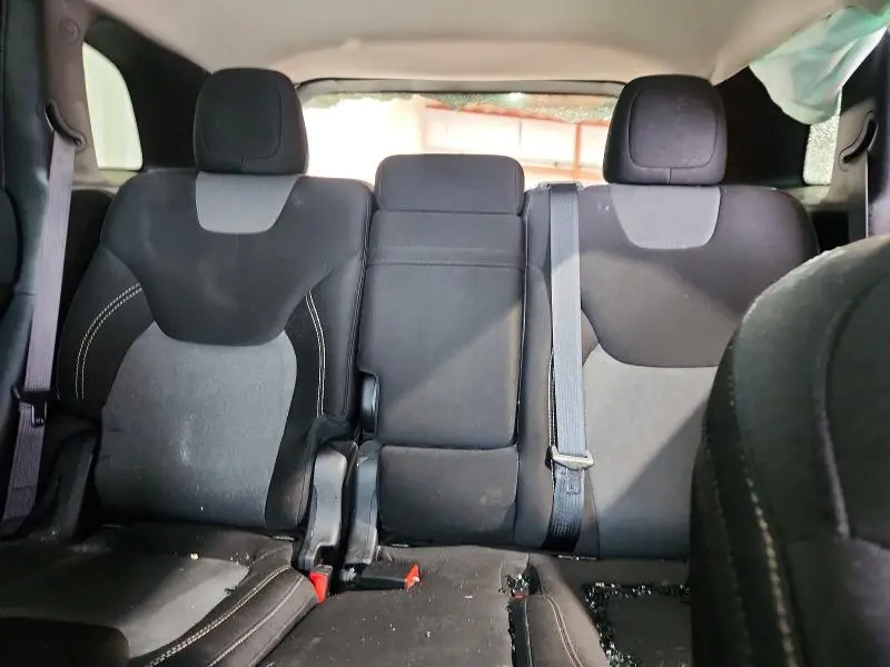2015 JEEP CHEROKEE SPORT  