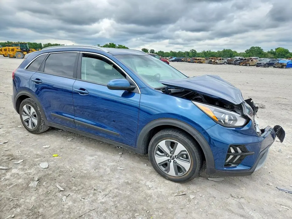 2021 KIA NIRO LX  