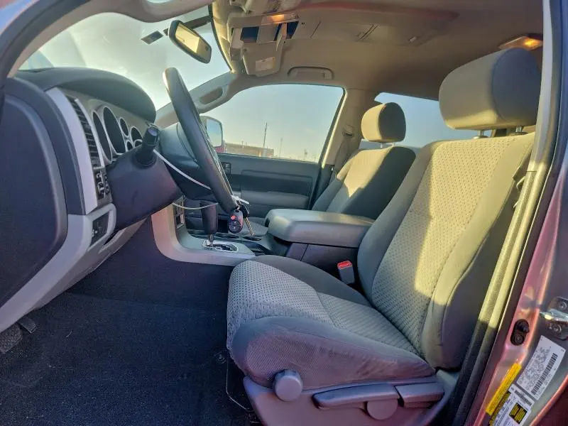 2013 TOYOTA TUNDRA CREWMAX SR5  