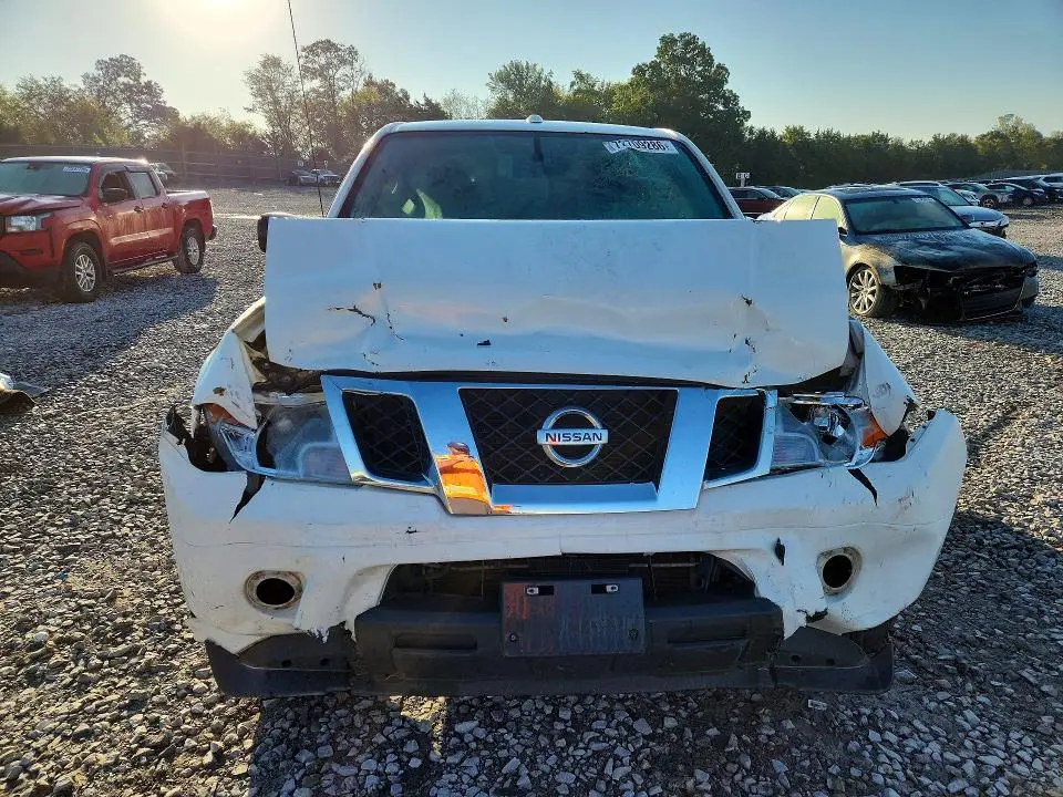 2018 NISSAN FRONTIER SV V6  
