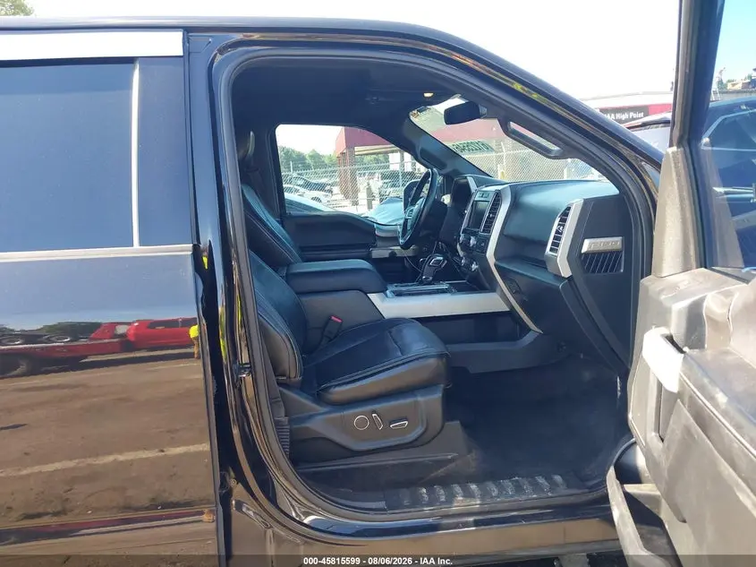 2015 FORD F-150 LARIAT