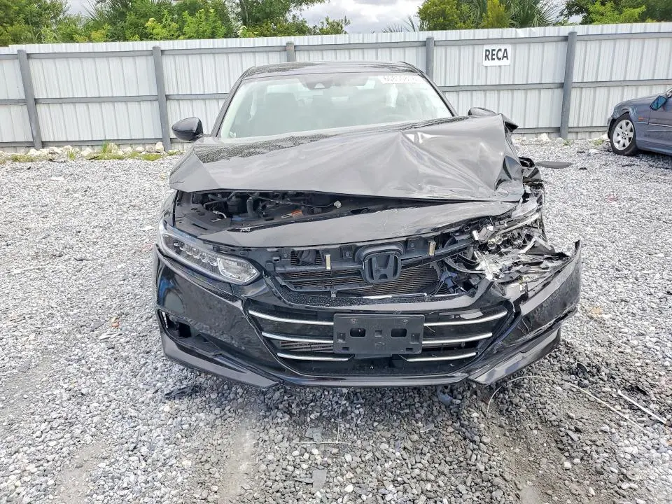 2021 HONDA ACCORD LX  