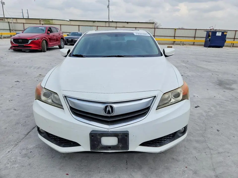 2013 ACURA ILX 20 TECH  