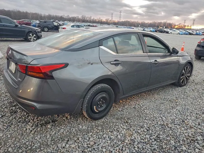 2020 NISSAN ALTIMA SR  