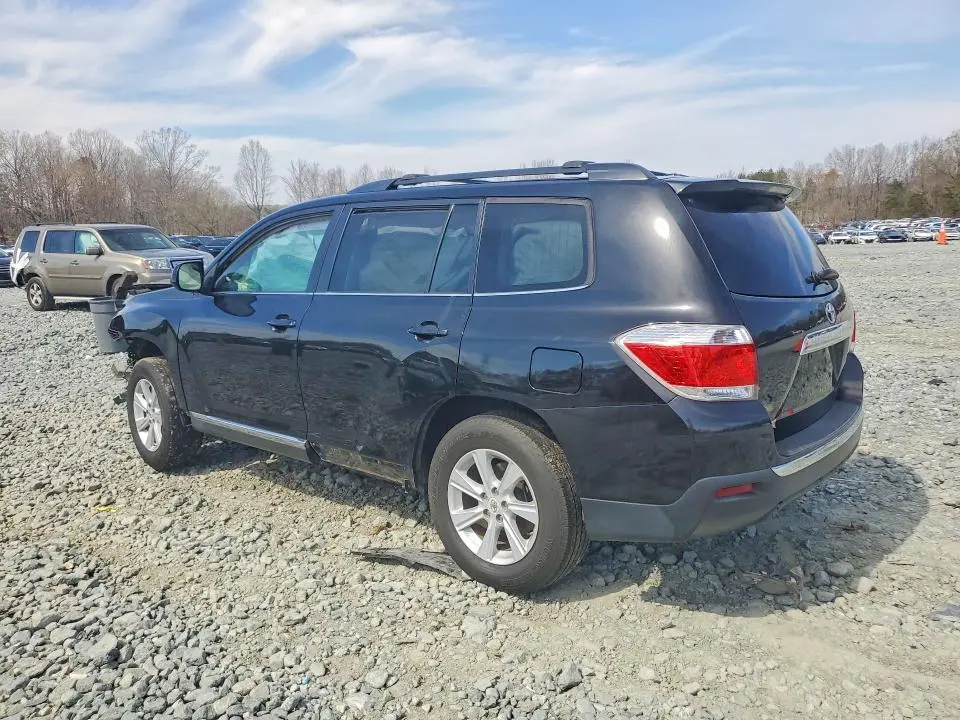 2012 TOYOTA HIGHLANDER BASE  