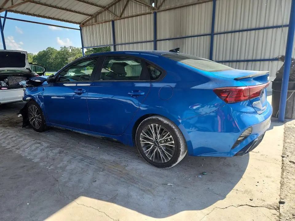 2022 KIA FORTE GT LINE  