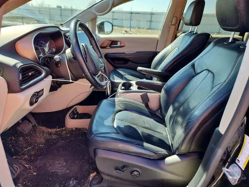 2018 CHRYSLER PACIFICA TOURING L PLUS  