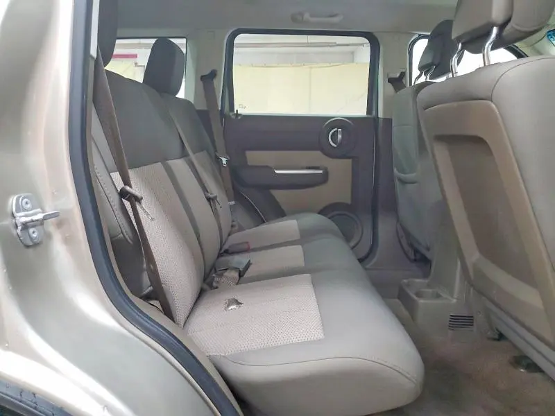 2010 DODGE NITRO SXT  