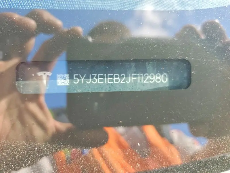 2018 TESLA MODEL 3   