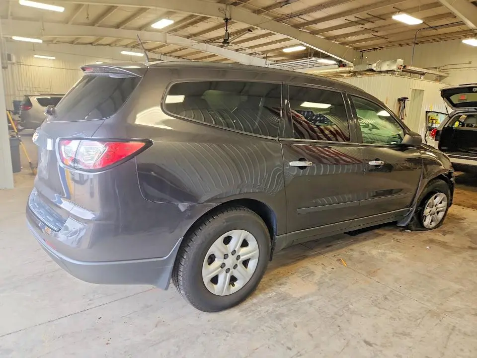 2017 CHEVROLET TRAVERSE LS  