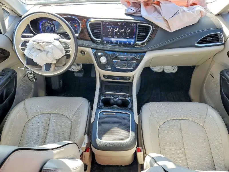 2021 CHRYSLER PACIFICA LIMITED  