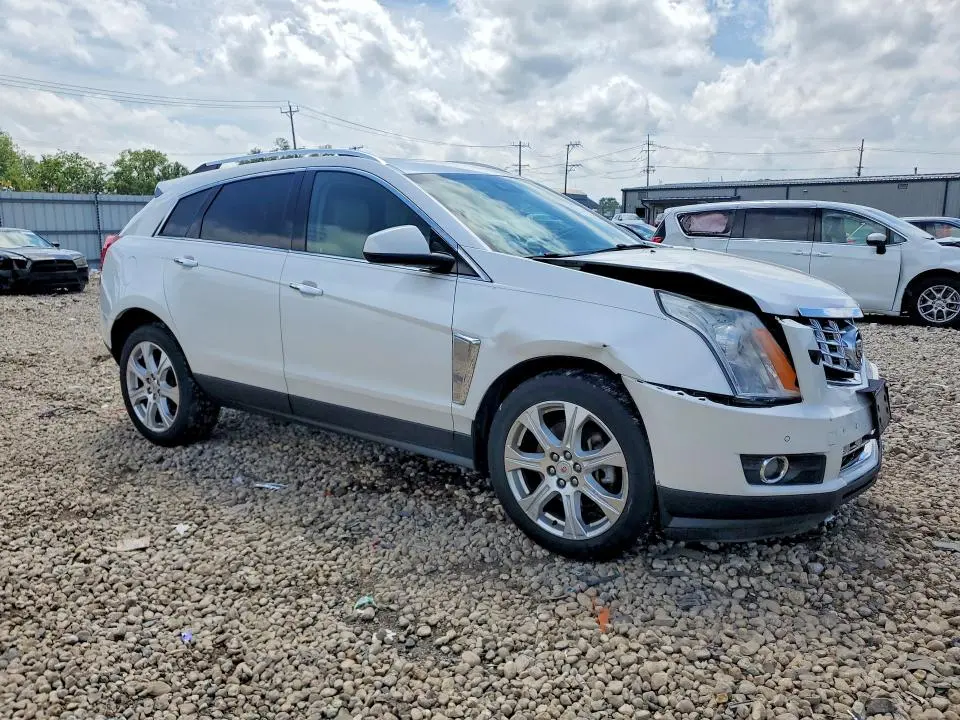 2014 CADILLAC SRX PERFORMANCE COLLECTION  