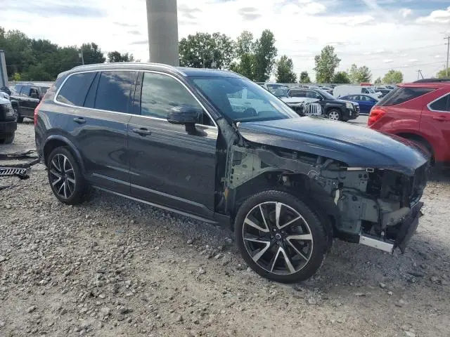 2022 VOLVO XC90 T6 MOMENTUM  