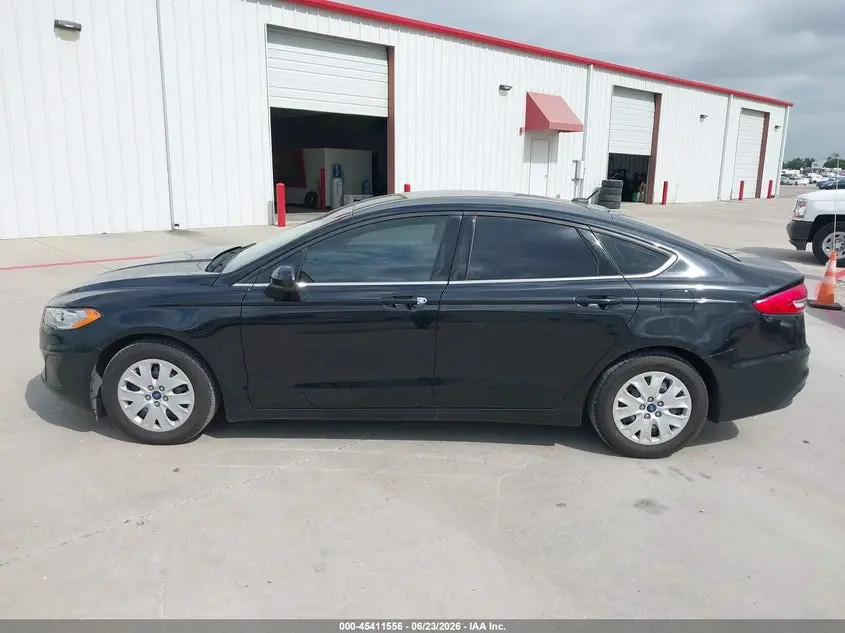 2019 FORD FUSION S