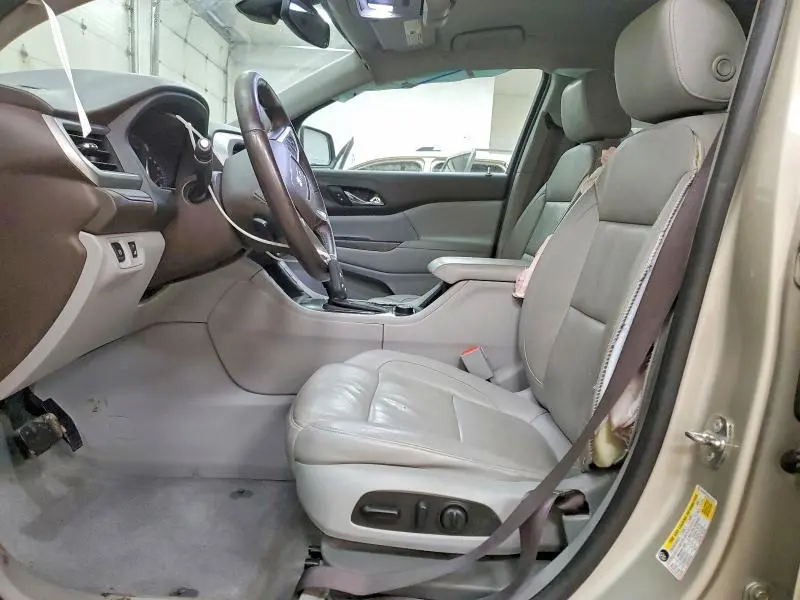 2017 GMC ACADIA SLT-1  