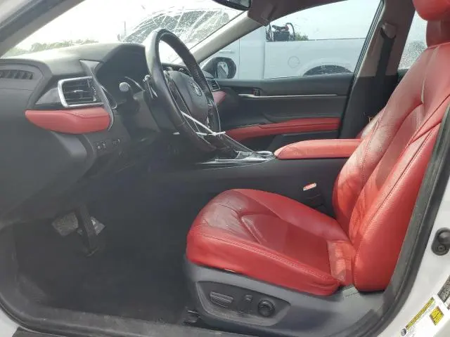 2018 TOYOTA CAMRY XSE  