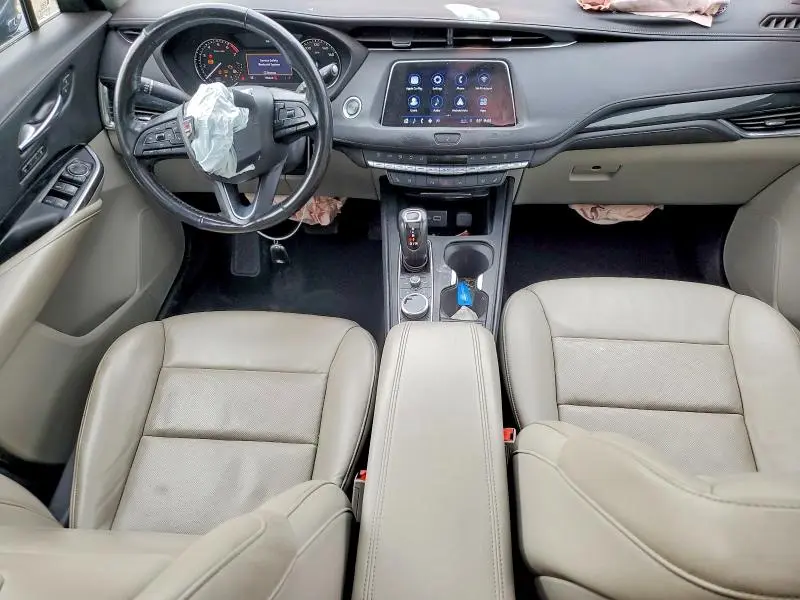 2019 CADILLAC XT4 PREMIUM LUXURY  