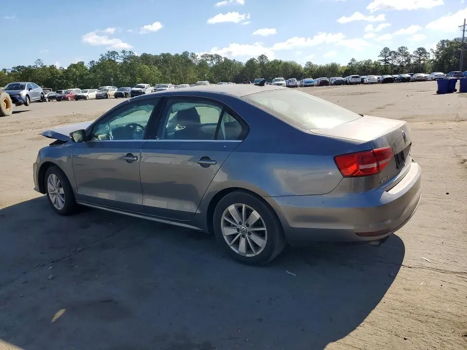 2015 VOLKSWAGEN JETTA SE  