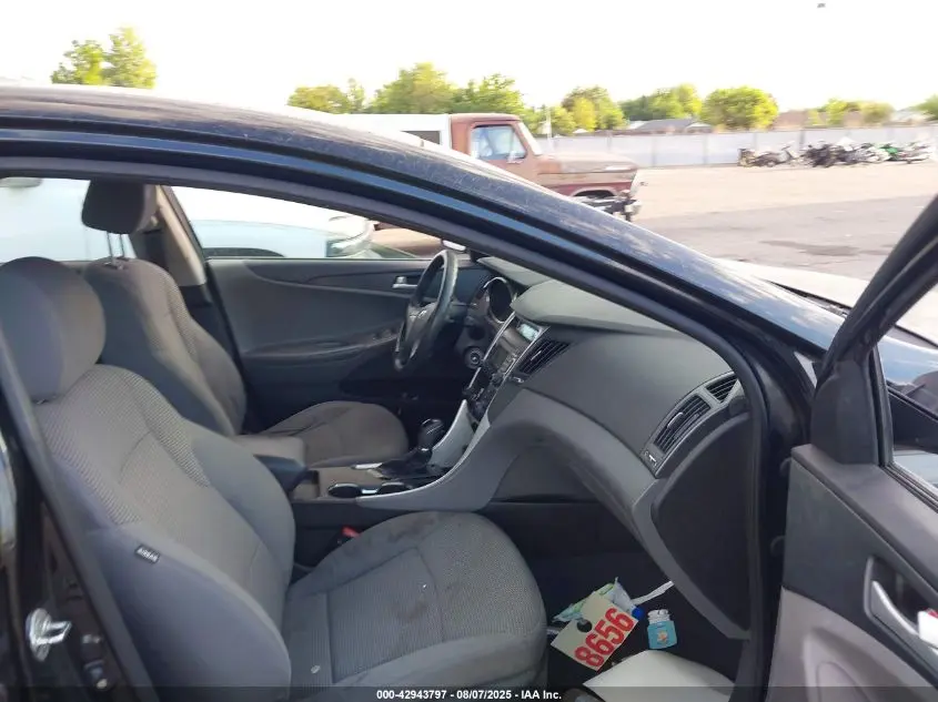 2011 HYUNDAI SONATA GLS