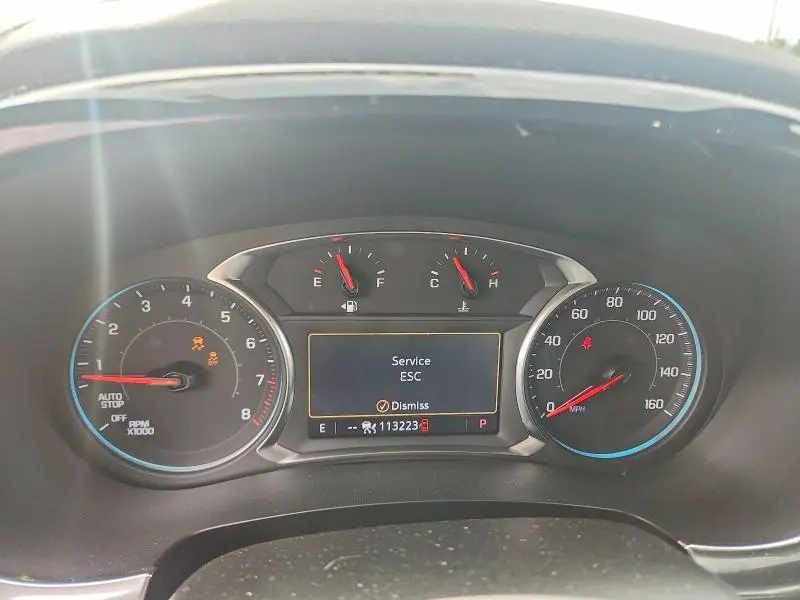 2023 CHEVROLET TRAVERSE RS  