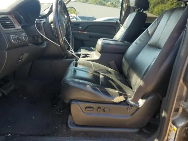 2012 CHEVROLET SUBURBAN K1500 LT  