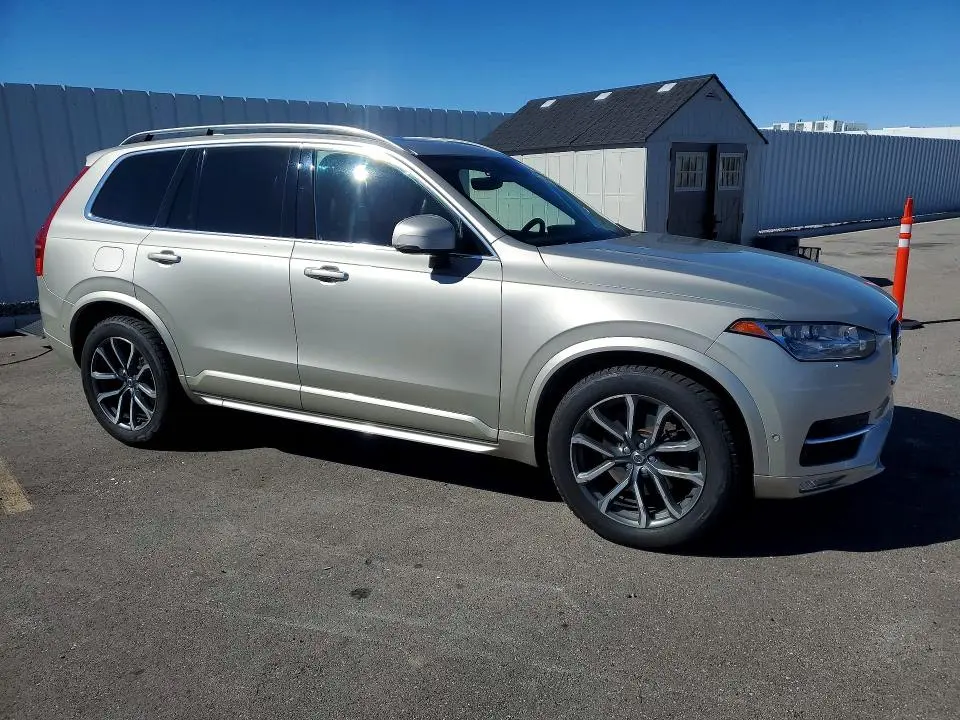 2016 VOLVO XC90 T6  