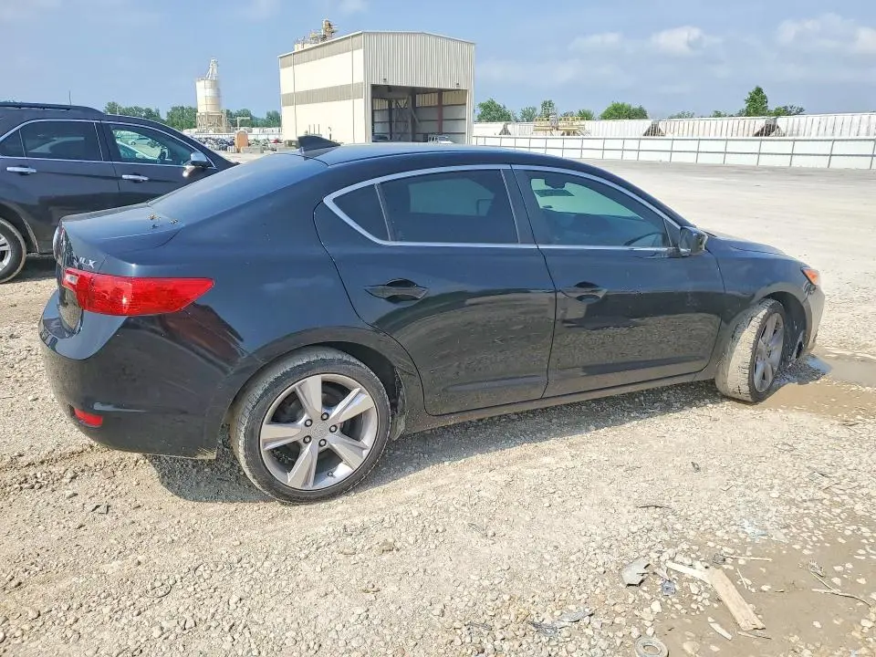2013 ACURA ILX 20 PREMIUM  